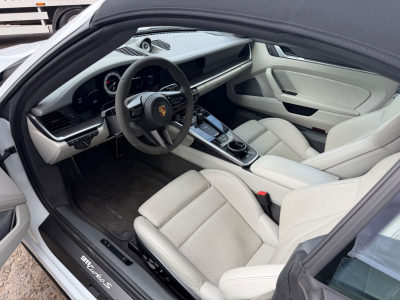 Porsche 911 Turbo S Cabriolet/Aero Paket/Unfallfrei/