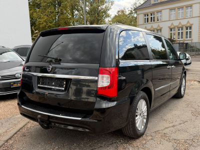Lancia Voyager Gold/SD/7xSitzer/LEDER/DVD/KAMERA/VOLL