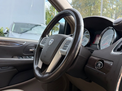 Lancia Voyager Gold/SD/7xSitzer/LEDER/DVD/KAMERA/VOLL