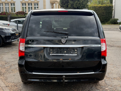Lancia Voyager Gold/SD/7xSitzer/LEDER/DVD/KAMERA/VOLL