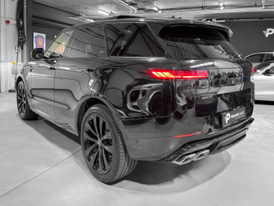 Land-Rover Range Rover Sport P530 V8 AUTOBIOGRAPHY+ 4 WINTER WHEELS