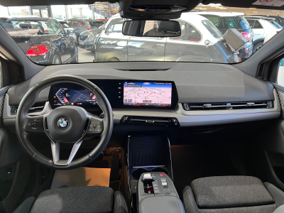 BMW 218 Active Tourer DA 150 SPORT ,LED, HARMAN KARDON, CAMERA, CARPLAY, NAVI, 1 HAND., 24 MOIS GARANTIE