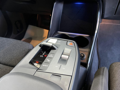 BMW 218 Active Tourer DA 150 SPORT ,LED, HARMAN KARDON, CAMERA, CARPLAY, NAVI, 1 HAND., 24 MOIS GARANTIE