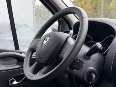 Renault Trafic 2.0 dci/Klima/EURO6/Schiebetür/MWST