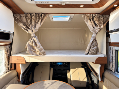 Carthago CHIC E-LINE L50 MERCEDES 1 HAND