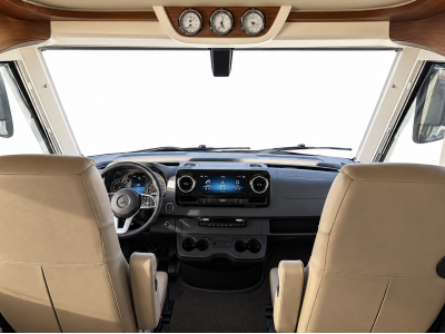 Carthago CHIC E-LINE L50 MERCEDES 1 HAND