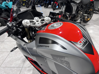 QJ Motor SRK 125 R