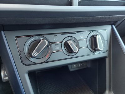 Volkswagen Polo 1.0i UNITED CARPLAY BLUETOOH RADAR AV ET ARR JANTES ALU