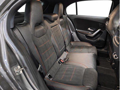 Mercedes-Benz A 200 D AMG LINE FACELIFT PANO CUIR NAVI 1 HAND