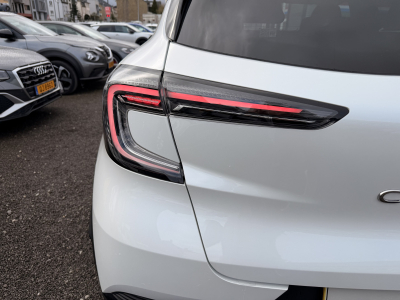 Renault Captur 1.3 Tce 140 Mild Hybrid Techno EDC