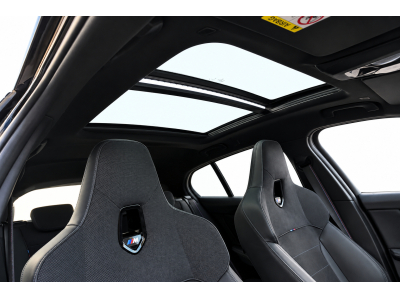 BMW M135 i XDRIVE M SPORT new model PRO HEAD UP HARMAN KARDON PANO CUIR NAVI