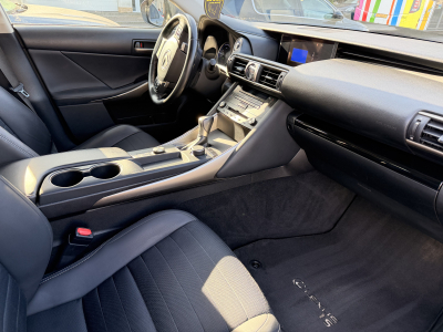 Lexus IS 300 Hybride Privilège Auto.