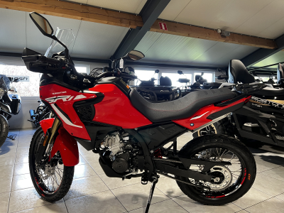QJ Motor SRT 125 DX