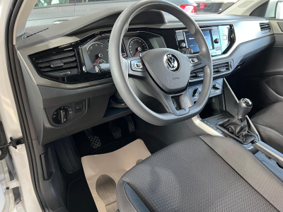 Volkswagen Polo 1.0 TSI 95 Comfortline, CARPLAY, SIEGES CHAUFF., REGULATEUR ,ALU 16'',BLUETOOTH, 1 HAND