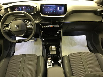 Peugeot 2008 Hybrid 145 e-DCS6 GT