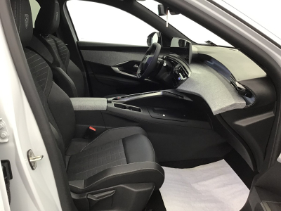 Peugeot 3008 Hybrid 145 e-DCS6 GT