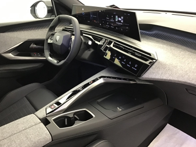 Peugeot 3008 Hybrid 145 e-DCS6 GT