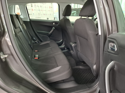 Peugeot 2008 B.AUTO, 110CV, NAVI,CARPLAY,BLUETOOTH, GARANTIE