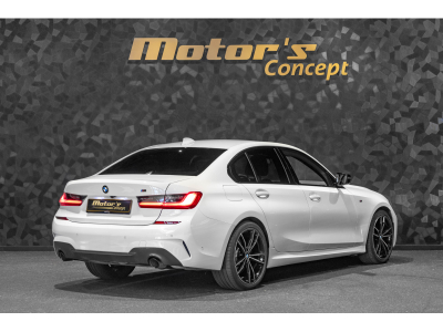 BMW 320 i BERLINE M-SPORT