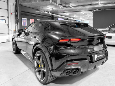 Ferrari Purosangue IN STOCK/ V12 / SABBIA INSIDE COLOR/ FULL CARBON