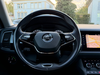 Skoda Kodiaq Style/150PS/DSG/7xSITZER/PANO/KAMERA/
