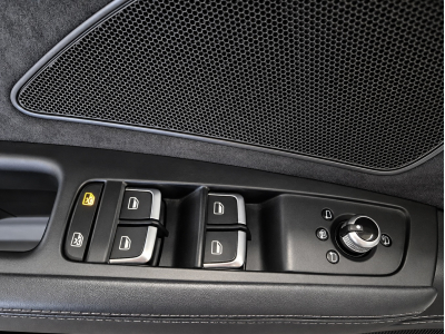 Audi S8 4.0 TFSI QUATTRO NIGHT VISION BOSE CUIR NAVI 1 HAND