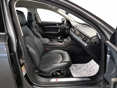 Audi S8 4.0 TFSI QUATTRO NIGHT VISION BOSE CUIR NAVI 1 HAND