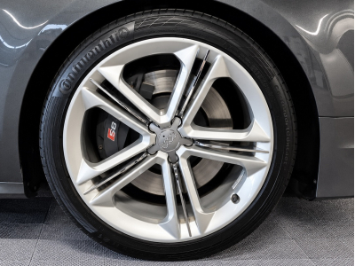 Audi S8 4.0 TFSI QUATTRO NIGHT VISION BOSE CUIR NAVI 1 HAND