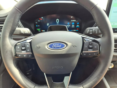 Ford Kuga 2.5 PHEV 243 Auto Titanium