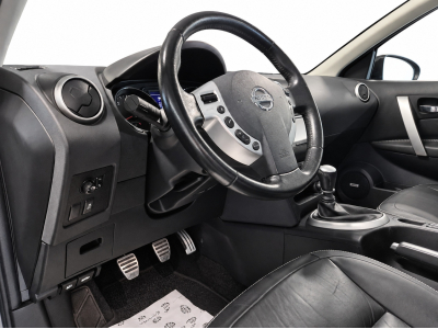 Nissan Qashqai 2.0 dCi 150 BOSE EDITION PANO CUIR NAVI 1 HAND