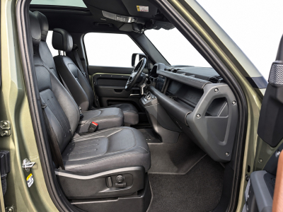 Land-Rover Defender 110 P400 X-DYNAMIC HSE 6 SITZE HEAD UP MERIDIAN PANO CUIR NAVI 1 HAND
