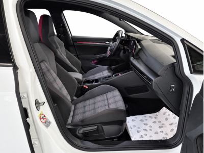 Volkswagen Golf GTI Golf 8 2.0 TSI 245 DSG PANO NAVI