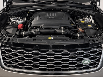 Land-Rover Range Rover Velar Velar 3.0 V6 P380 R-Dynamic HSE NEW ENGINE Carnet complet