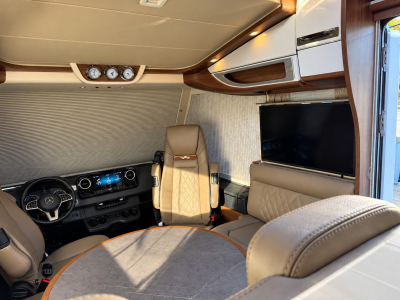 Carthago CHIC E-LINE L50 MERCEDES NEW PRICE 280.000€ 1 HAND