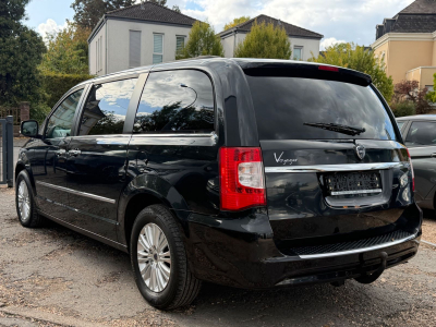Lancia Voyager Gold/SD/7xSitzer/LEDER/DVD/KAMERA/VOLL