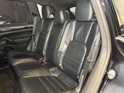 Porsche Cayenne Cayenne S Diesel/Luftfederung/21/CUIR/AHK/VOLL