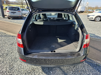 Skoda Octavia 1.8 TSI STYLE LED NAVI 1 HAND