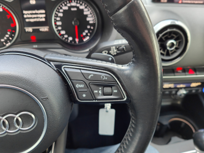 Audi A3 35 TFSI S-TRONIC S-LINE CARPLAY GPS BLUETOOTH APS AV/ARR