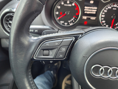 Audi A3 35 TFSI S-TRONIC S-LINE CARPLAY GPS BLUETOOTH APS AV/ARR