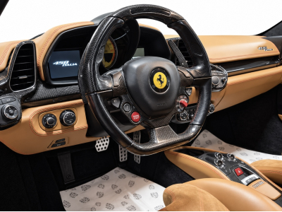 Ferrari 458 4.5 V8 ITALIA CARBON RACING SEATS LIFT