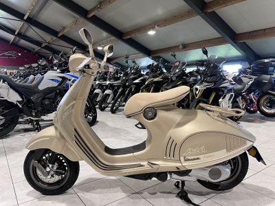 Vespa 946 