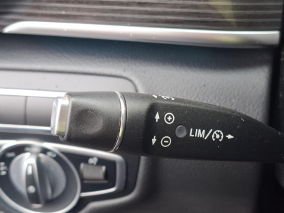 Mercedes-Benz V 250 d 4Matic 9G-DCT Pack Fun 7 places