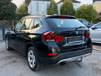BMW X1 xDrive 20 i/