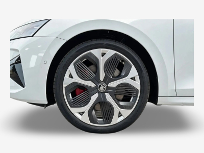 Skoda Octavia 2.0 TSi DSG 265 RS