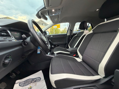 Volkswagen T-Roc Sport 1.5 150 PS/1.Hand/LED/Virtuell/Kamer