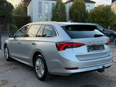 Skoda Octavia Combi Ambition 2.0 TDI/MWST/Automatik/