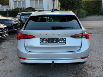 Skoda Octavia Combi Ambition 2.0 TDI/MWST/Automatik/