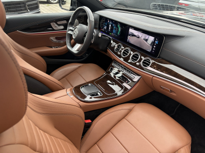Mercedes-Benz E 300 E 300 E Limousine AMG LINE