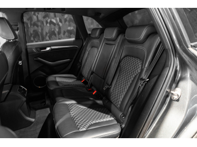 Audi SQ5 PLUS QUATTRO