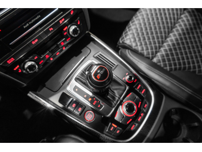 Audi SQ5 PLUS QUATTRO